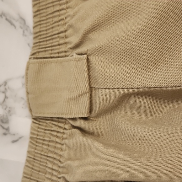Men's Beige Quick Response Khaki Pants - Picture 12 of 16
